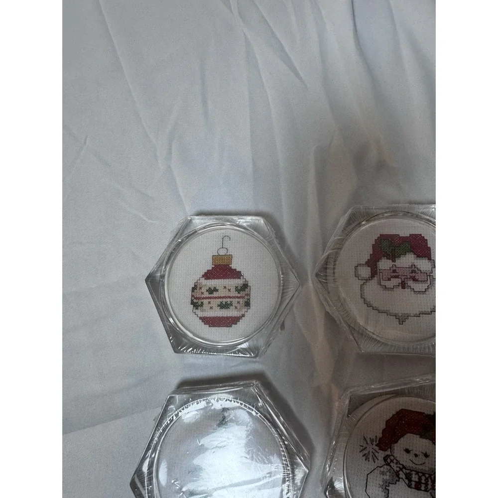Set of 4 Clear Acrylic Hexagon Christmas Coasters Counted Cross Stitch Vtg New